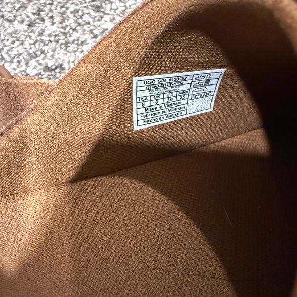 UGG Womens Goldstar Clogs - Picture 3 of 5